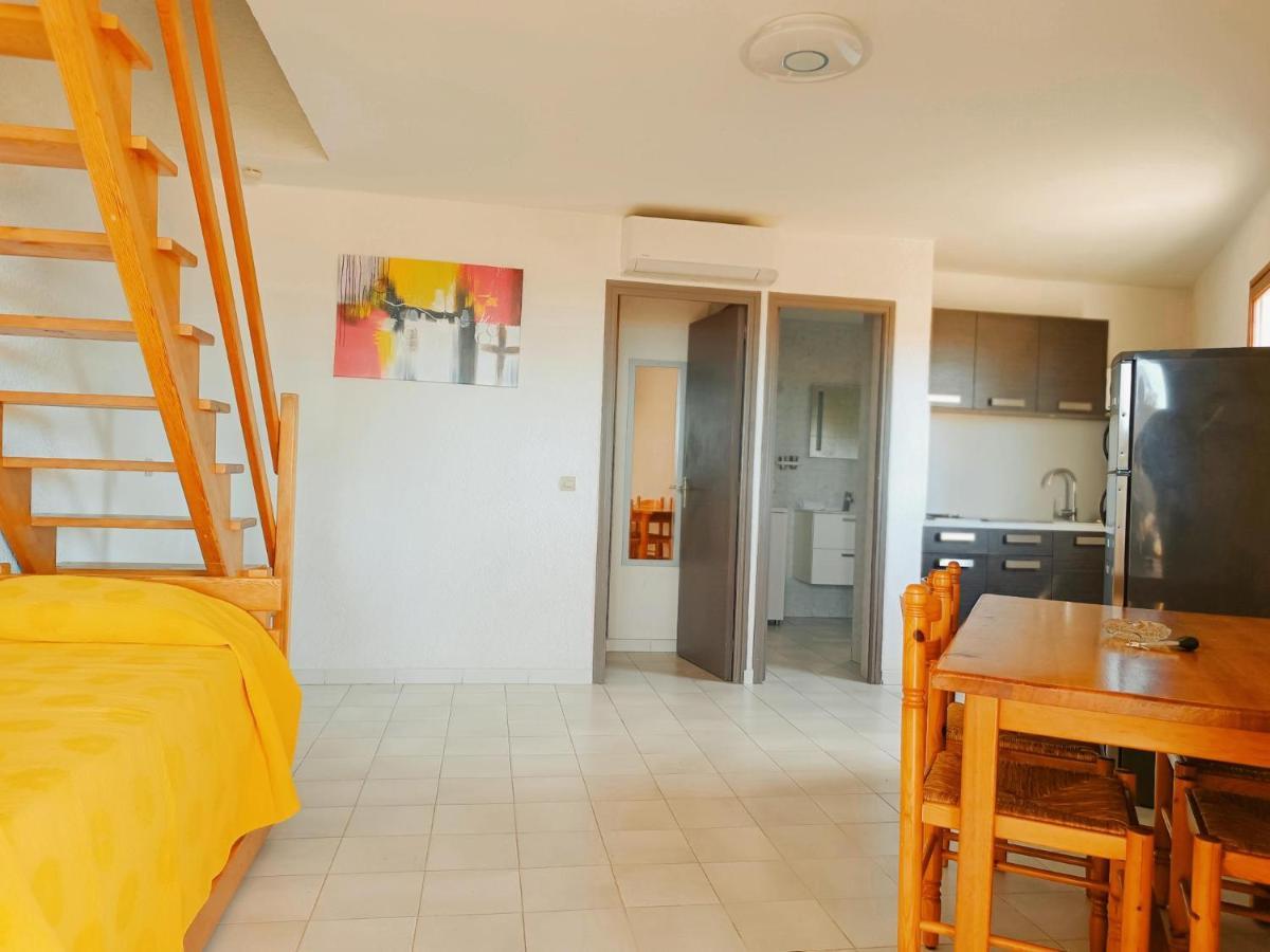 Residence Maina Каржез Екстер'єр фото