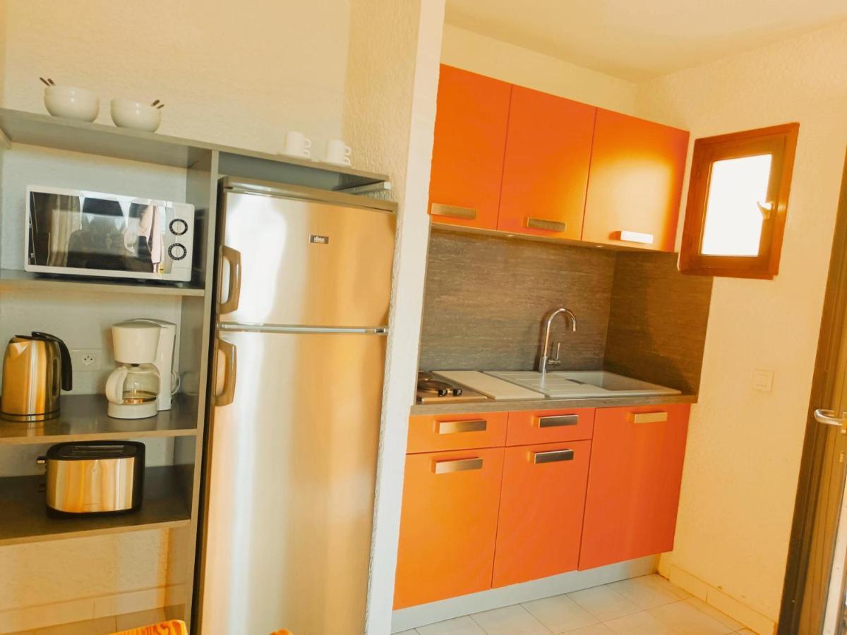 Residence Maina Каржез Екстер'єр фото